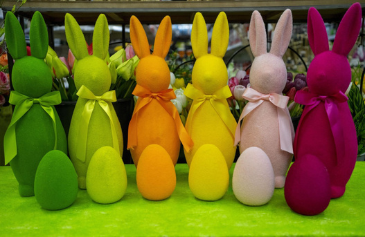 Jajko flokowane żółty/pomarańczowy/zielony/różowy/fiolet 12 cm