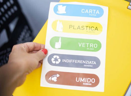 Włoski kosz  3-komorowy do śmieci segregacji odpadów